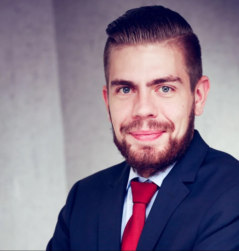 Deutsche Bank Immobilien Jonathan Rotermund, selbstständiger Immobilienberater