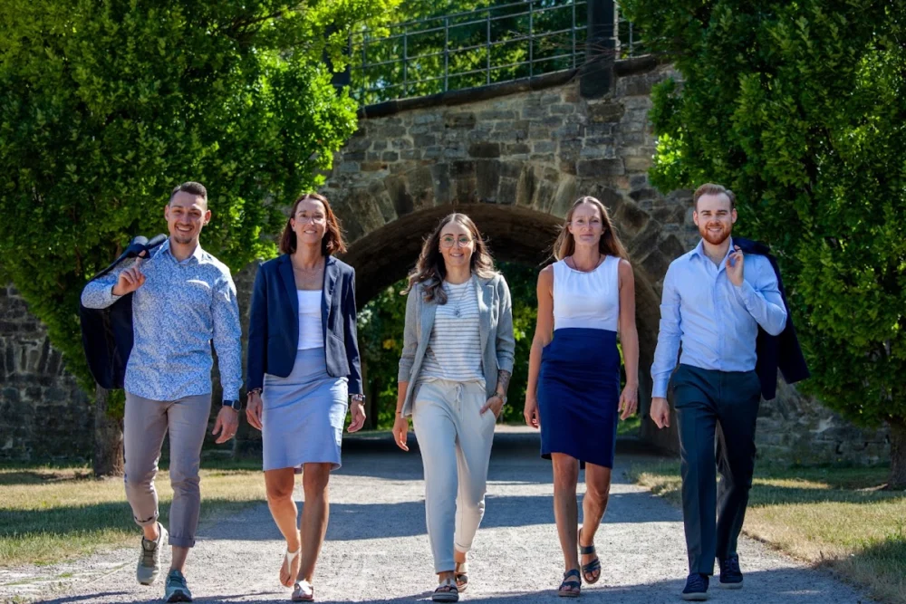 H & H FinanzMakler GmbH - Immobilien / Versicherungen