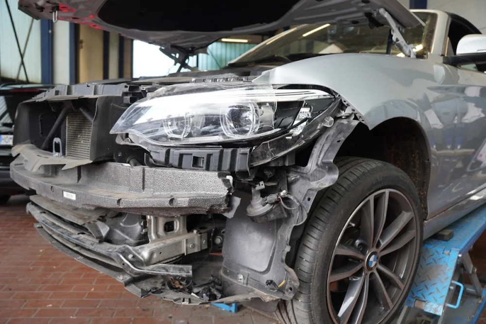 Ingenieur- und Kfz-Sachverständigenbüro Sécrit GmbH