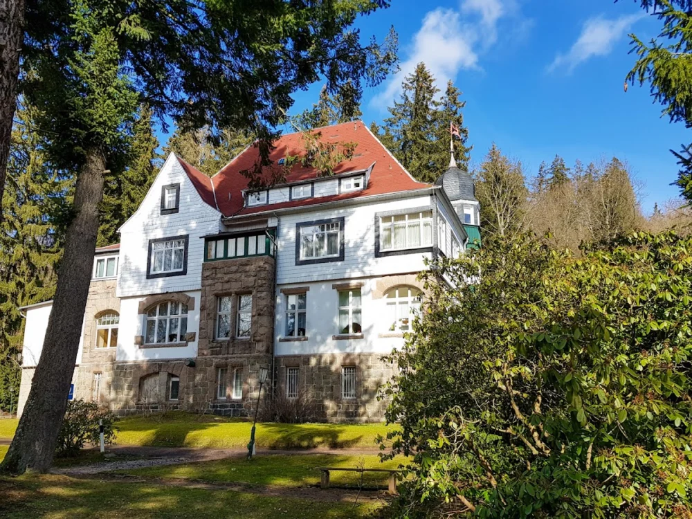 Schicketanz & Lajosfalvi Immobilien GbR